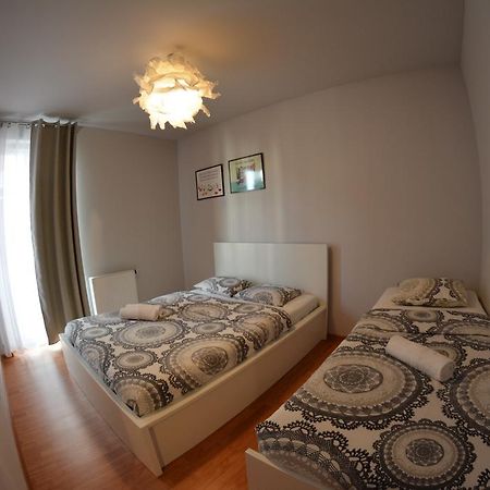 Royal Apartments - Apartamenty Jagielly Wroclaw Exterior photo